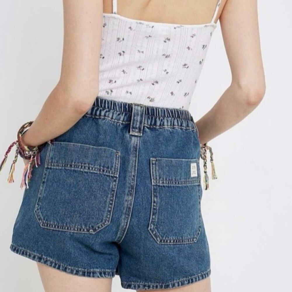 NWOT Urban Outfitters BDG Skate Jean Shorts Blue Denim Cargo Style Sz 27 - Picture 5 of 6
